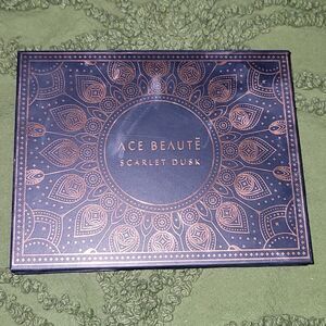 Ace Beaute Scarlet Dusk Palette